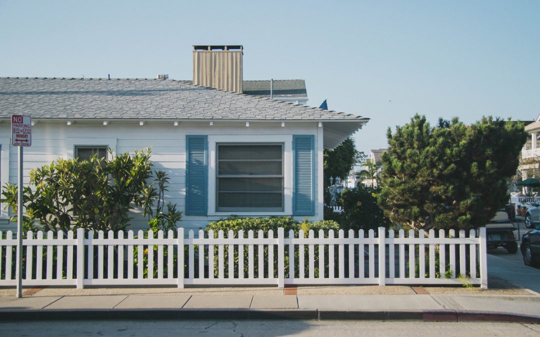 What to consider when buying a foreclosure for a rental property